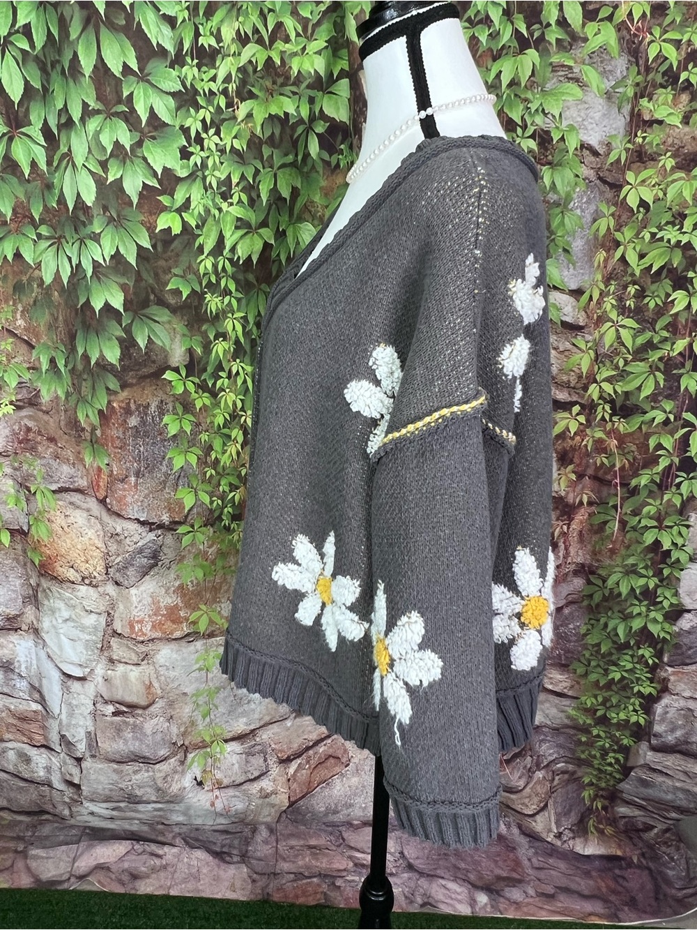 KLD Chunky Slouchy Bohemian Gray Daisy Print Oversized Sweater, S - Picture 5 of 12
